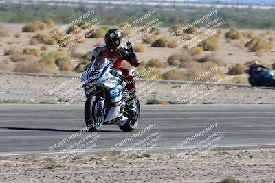 media/Oct-20-2024-CVMA (Sun) [[d4a3dff211]]/Race 16-Formula Middleweight/